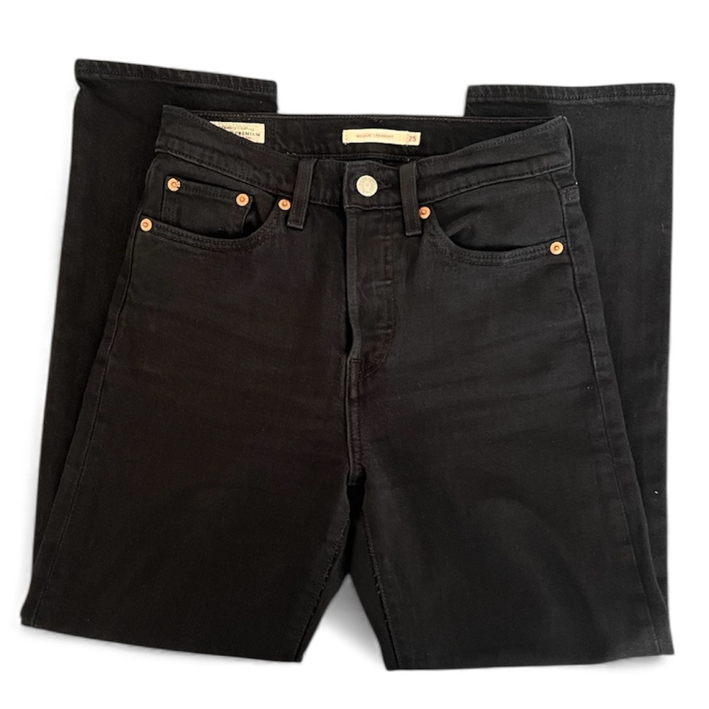 Levi’s Wedgie Straight – Size 25